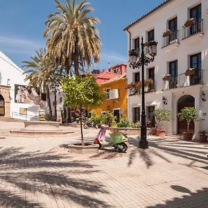 Apartment Away From, Marbella